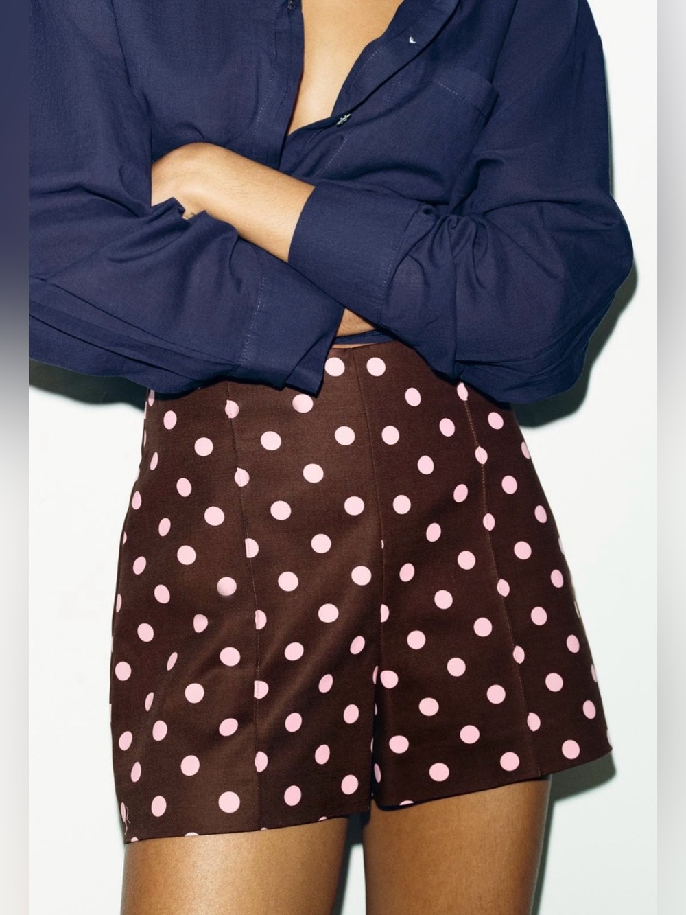 ZARA HIGH-WAIST SHORTS NWT
Size: XL * Color: Brown/Pink ( Polka Dot )